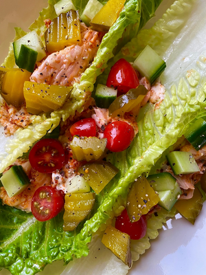 Simple Spiced Salmon Lettuce Boats (Keto)